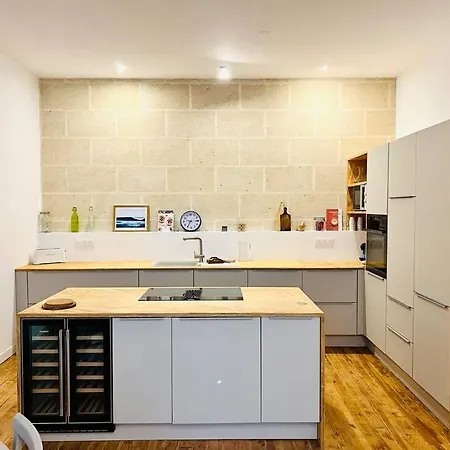 Typique - Coeur Historique Bdx- 4 Pers Appartement *